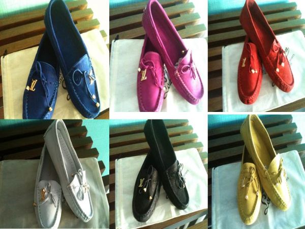 MOCASSINS EM COURO